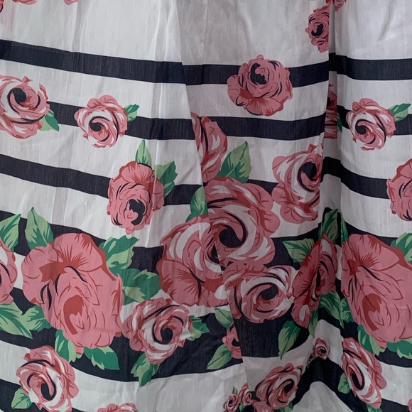 NEW B06 Sunny Fashion floral roses and stripes Girl's Dress - Picture 2 of 10